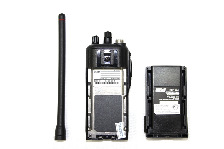 Портативная радиостанция Icom IC-F26 (рация)