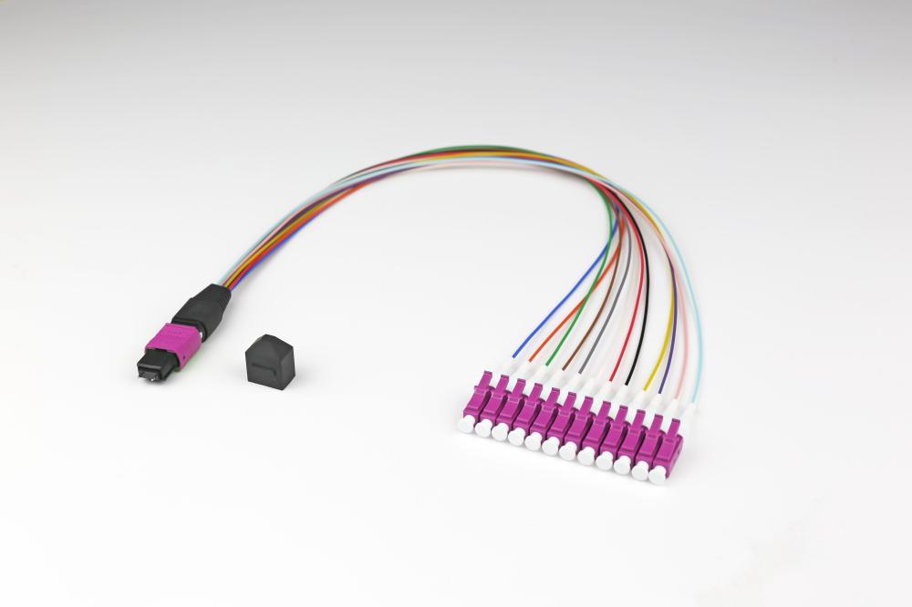 KADAMM K-MPO-12LU-OM4-05M Многомодовый высокоплотный кабель