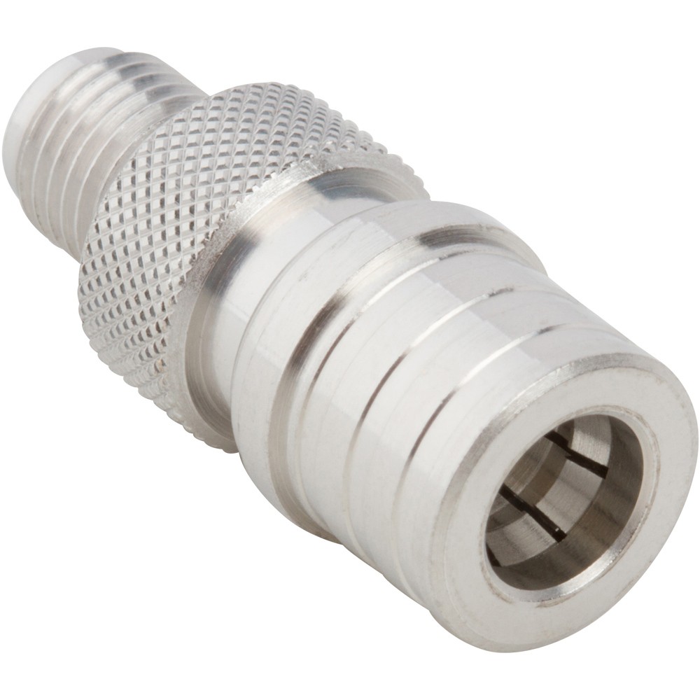 Amphenol 242261 - адаптер QMA (male) - SMA (female)