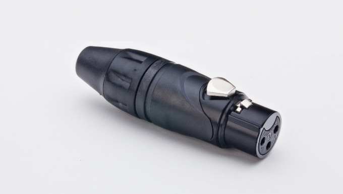 Amphenol Industrial серия AX3 — Разъемы общего назначения